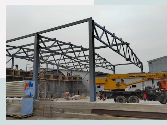 Строительство цехов в Ишиме